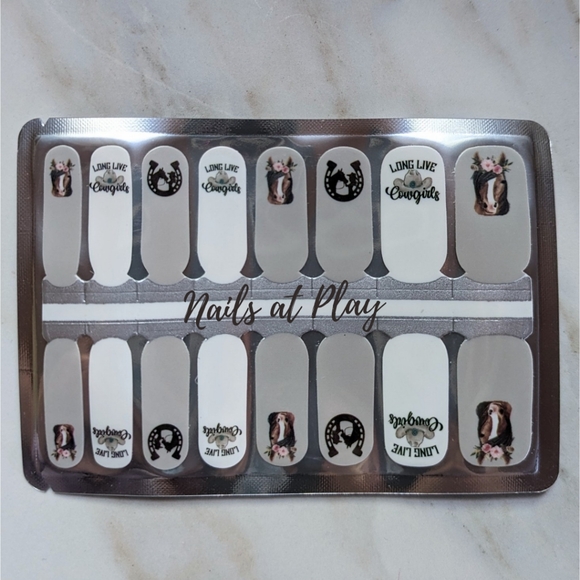 5 for $15 Nail Wraps- Cowgirls & Horses - Picture 1 of 4